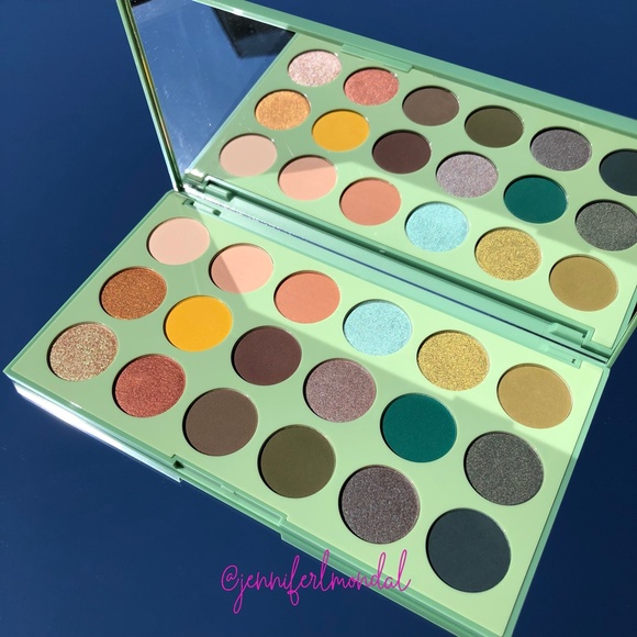 Morphe Other - 😍 NWT 18M Makin' Bank by Morphe Palette! SO BLENDABLE!😍